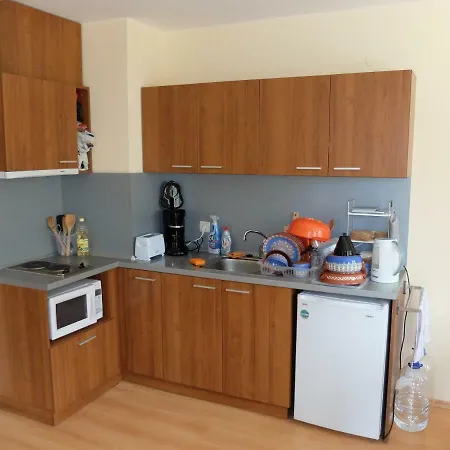 Apartment, Park *