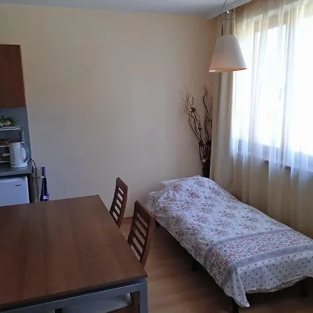 아파트 Apartment, Park *