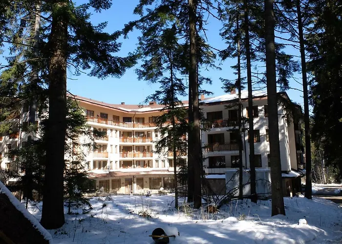 Apartment, Park Borowec